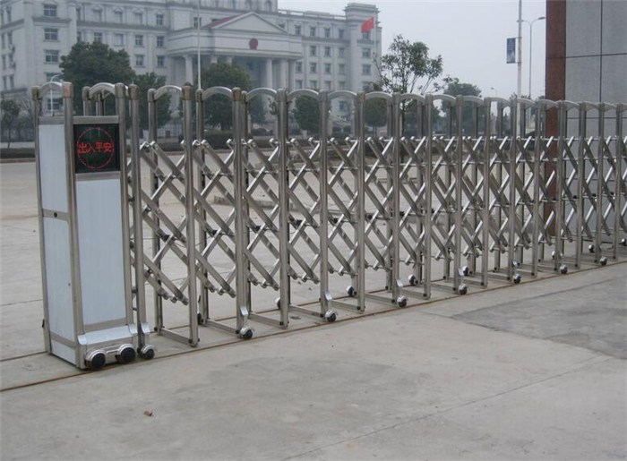 伸缩门案列